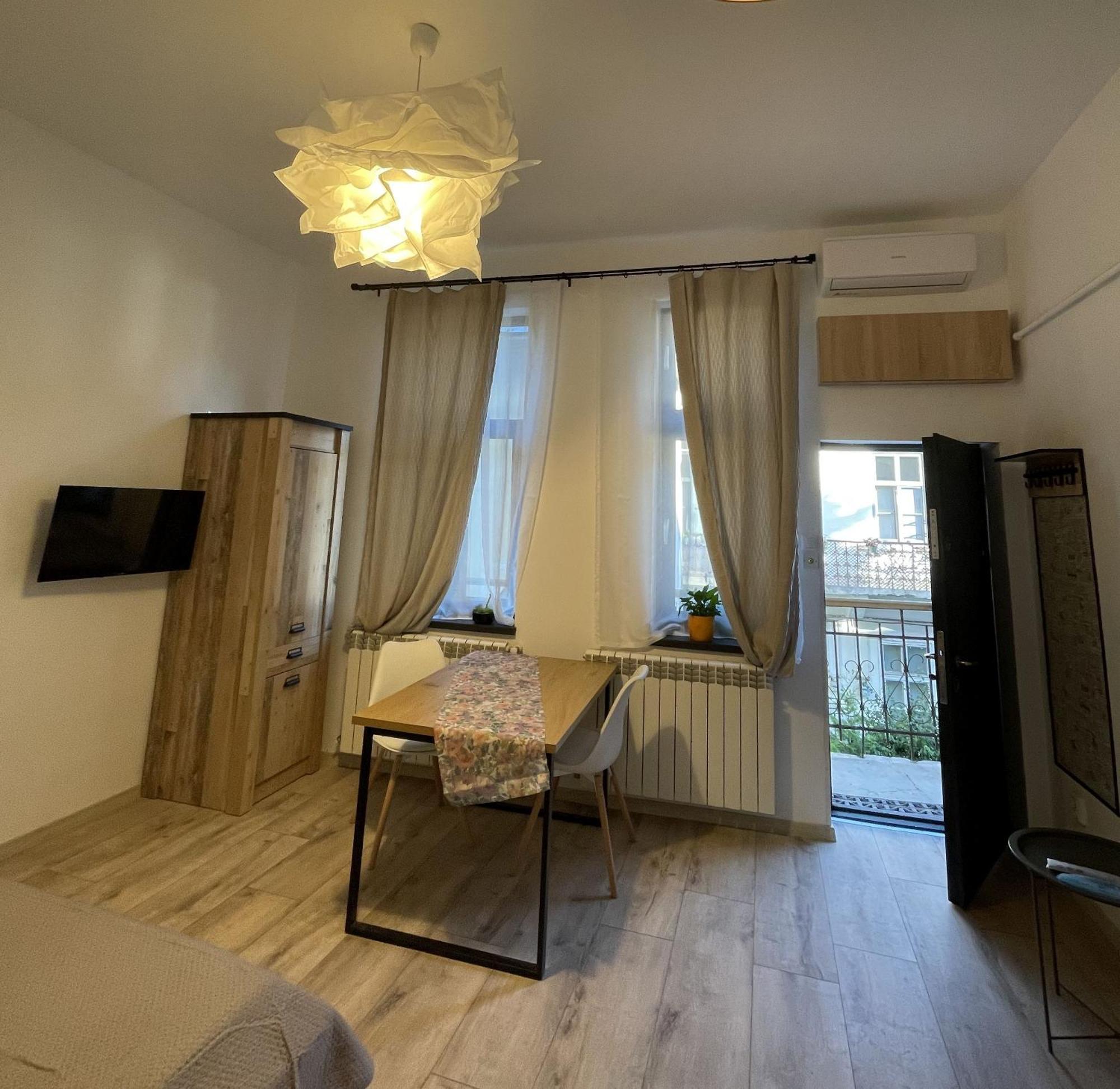 Next Door Studio Kluż-Napoka Zewnętrze zdjęcie